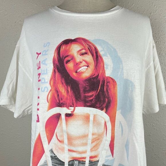 Britney Spears T-Shirt Size L EUC - Picture 2 of 5